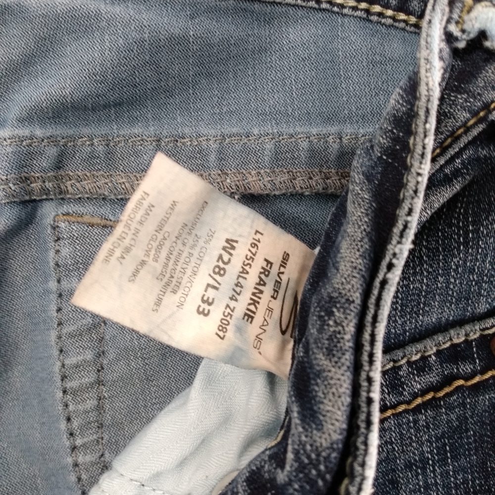 Jeans - Picture 3 of 3